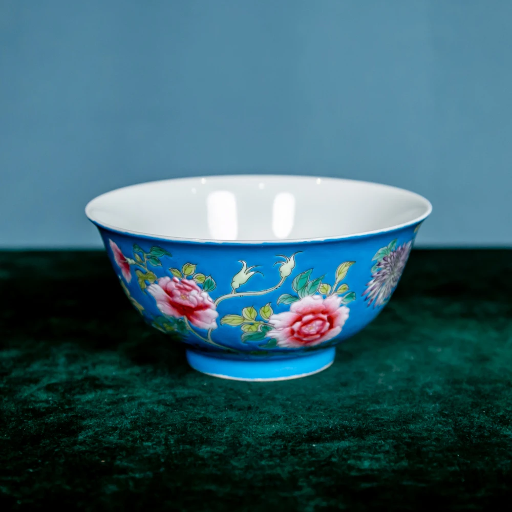 珐琅彩蓝地富贵花纹赏碗FLC-093003