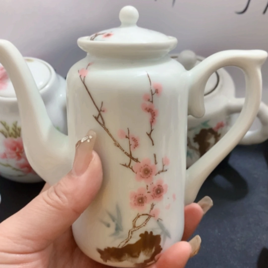 【闪购商品】瓷摆件得****鱼