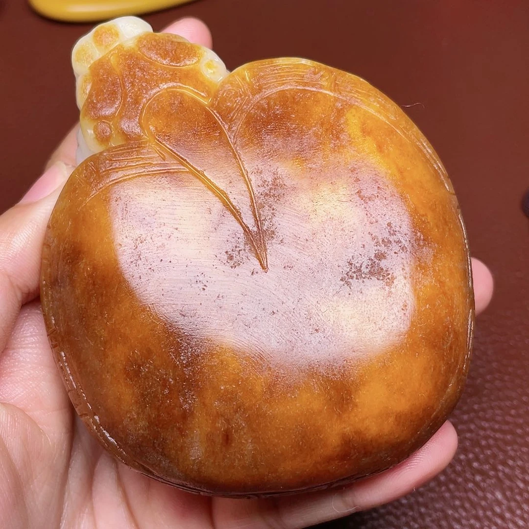 和田玉颈饰未镶嵌行***度