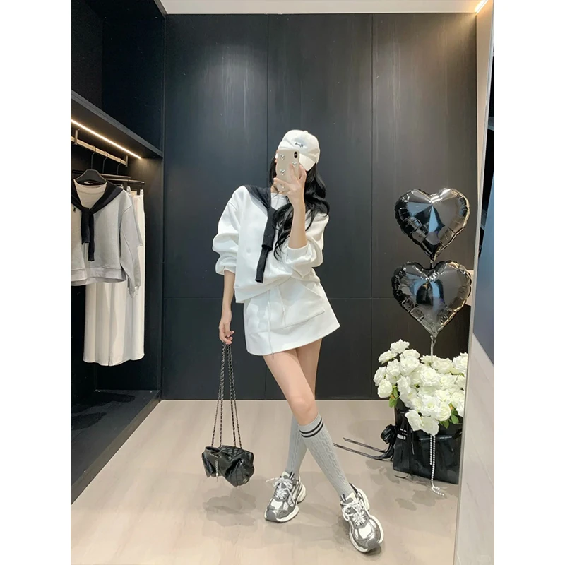 2025早秋女装新款白色卫衣套装裙女小个子上衣A字半身短裙两件套