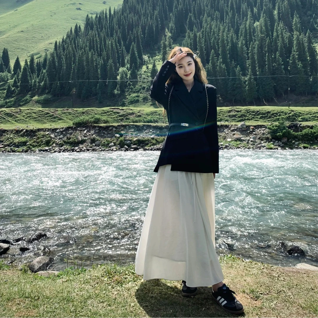 2025春季新款时髦高级感气质斜扣收腰西装外套高腰百搭白色半身裙