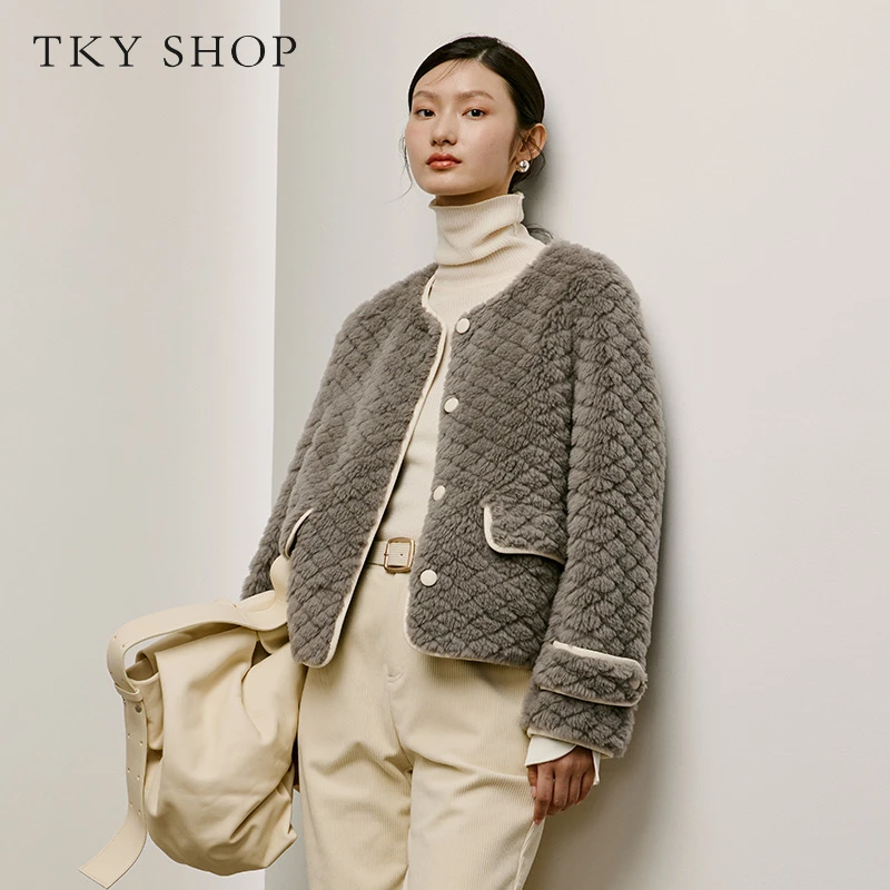 TKYSHOP鳞纹包边短外套冬新款灰色圆领香风外套10G1AG00D364