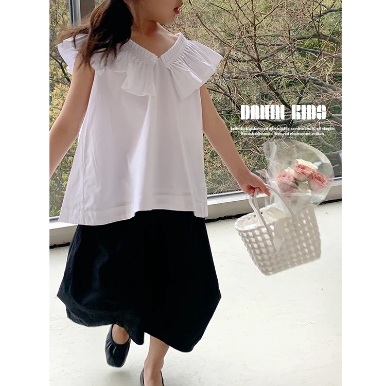 【嗒囜】女童甜美极简廓形纯色百褶V领无袖A字宽松娃娃衫230617