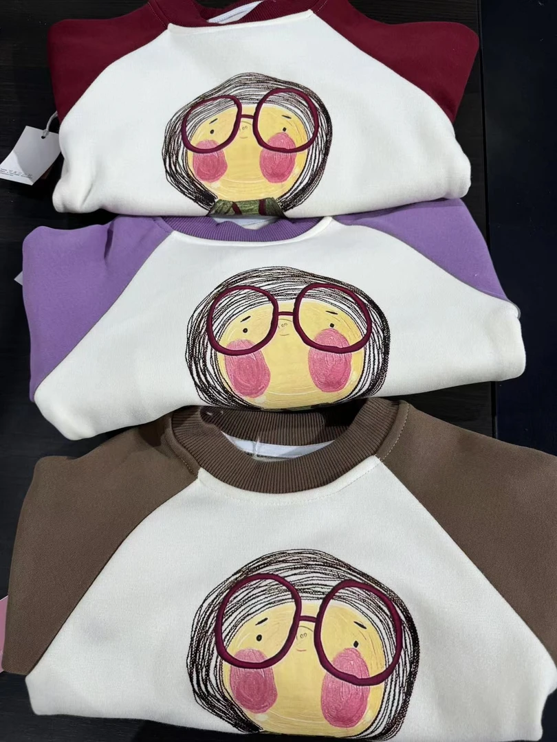 大眼睛儿童加绒时尚卫衣秋冬