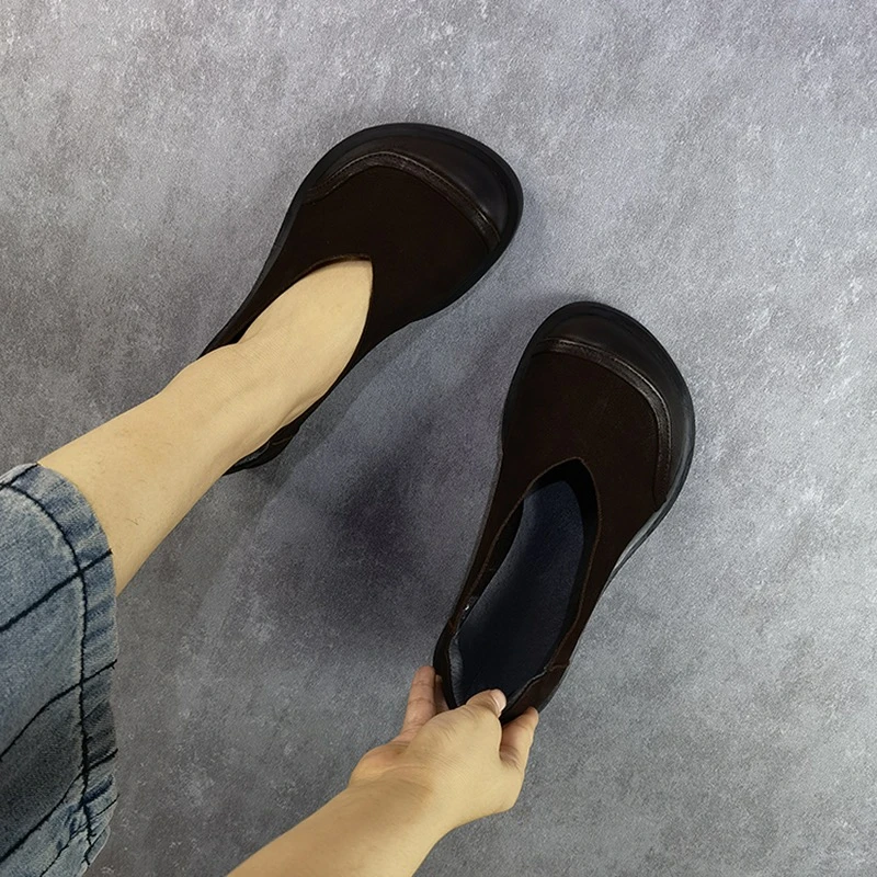 艺鞜2025年春季新款大圆头娃娃拼接复古奶奶鞋浅口平底佛脚单鞋女