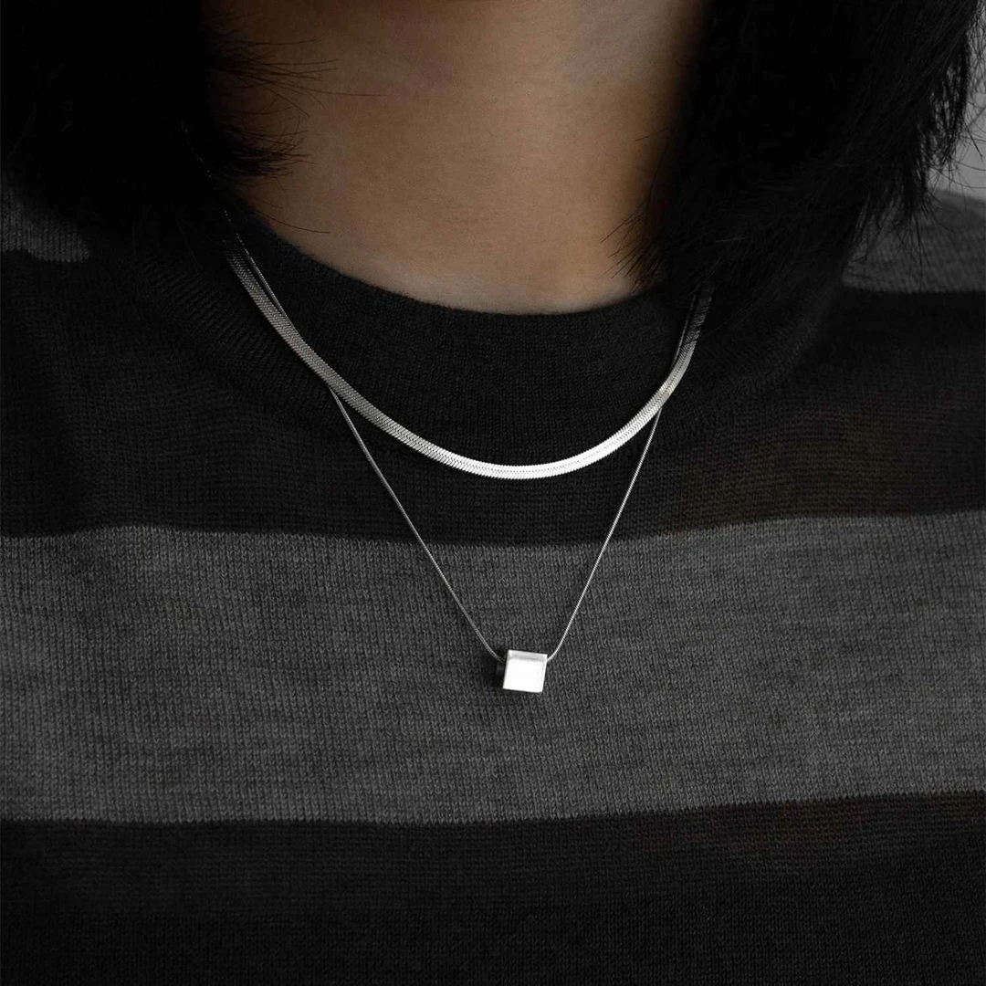 钛钢项链 方块双层蛇骨链项链叠戴吊坠颈链潮嘻哈街头小众毛衣链