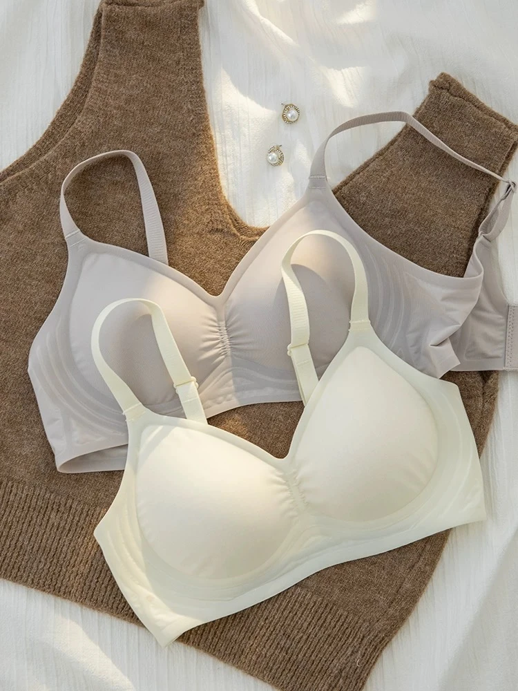 无痕内衣女上托软支撑小胸聚拢无钢圈防下垂收副乳固定杯运动文胸