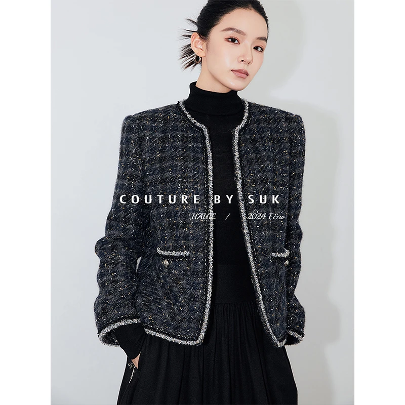 SUK【织梦巴黎】小香风圆领单排扣贴袋设计时尚织带长袖外套SK4410