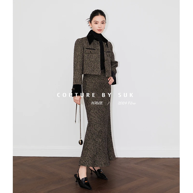 SUK【摩登新语】复古时髦斜纹编织翻领短外套高腰半身裙套装SK4539