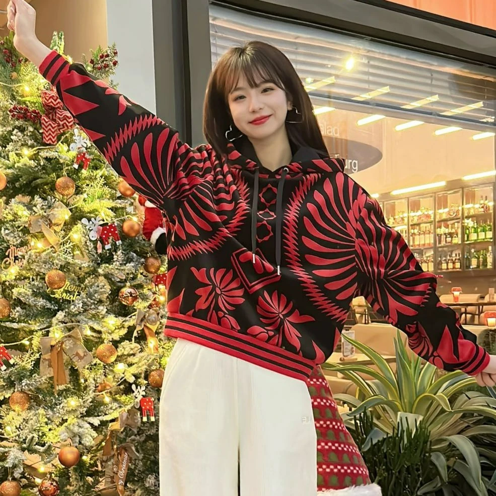 Fila/斐乐卫衣女士时尚潮流满印经典宽松运动休闲连帽F11W318202F