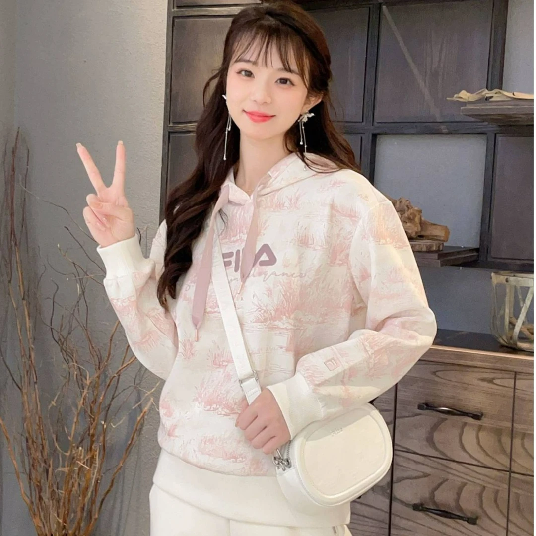 Fila/斐乐卫衣女子印花满印连帽运动印花长袖秋冬宽松A11W341212F