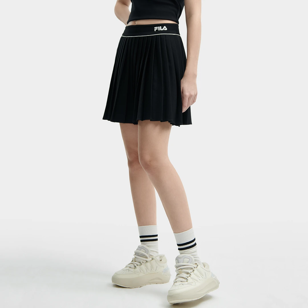 FILA/斐乐女装杨幂同款时尚半身裙运动黑色休闲百褶裙F11W429311F