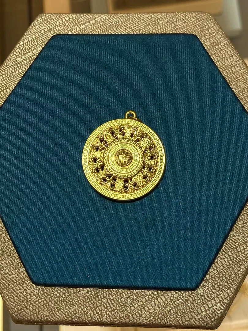 玉匠世家足金999大八宝罗盘吊坠2.33g (多退少补）