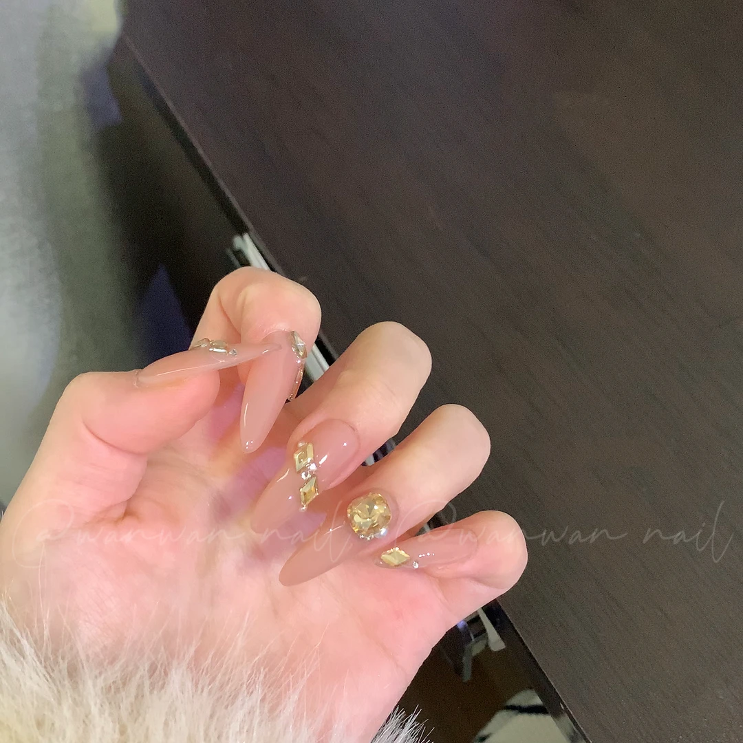 【留洋千金】纯手工爆闪冰透气质纯欲裸色可拆卸穿戴甲