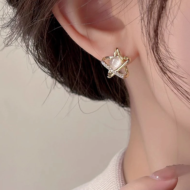 铜合金耳饰 轻奢五角星耳钉女百搭高级感精致耳环网红气质耳饰潮