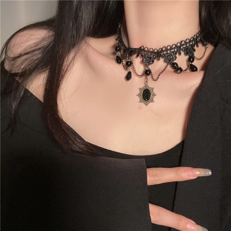 铜合金亚克力项链 暗黑复古哥特万圣节公主蕾丝花边流苏黑吊坠项