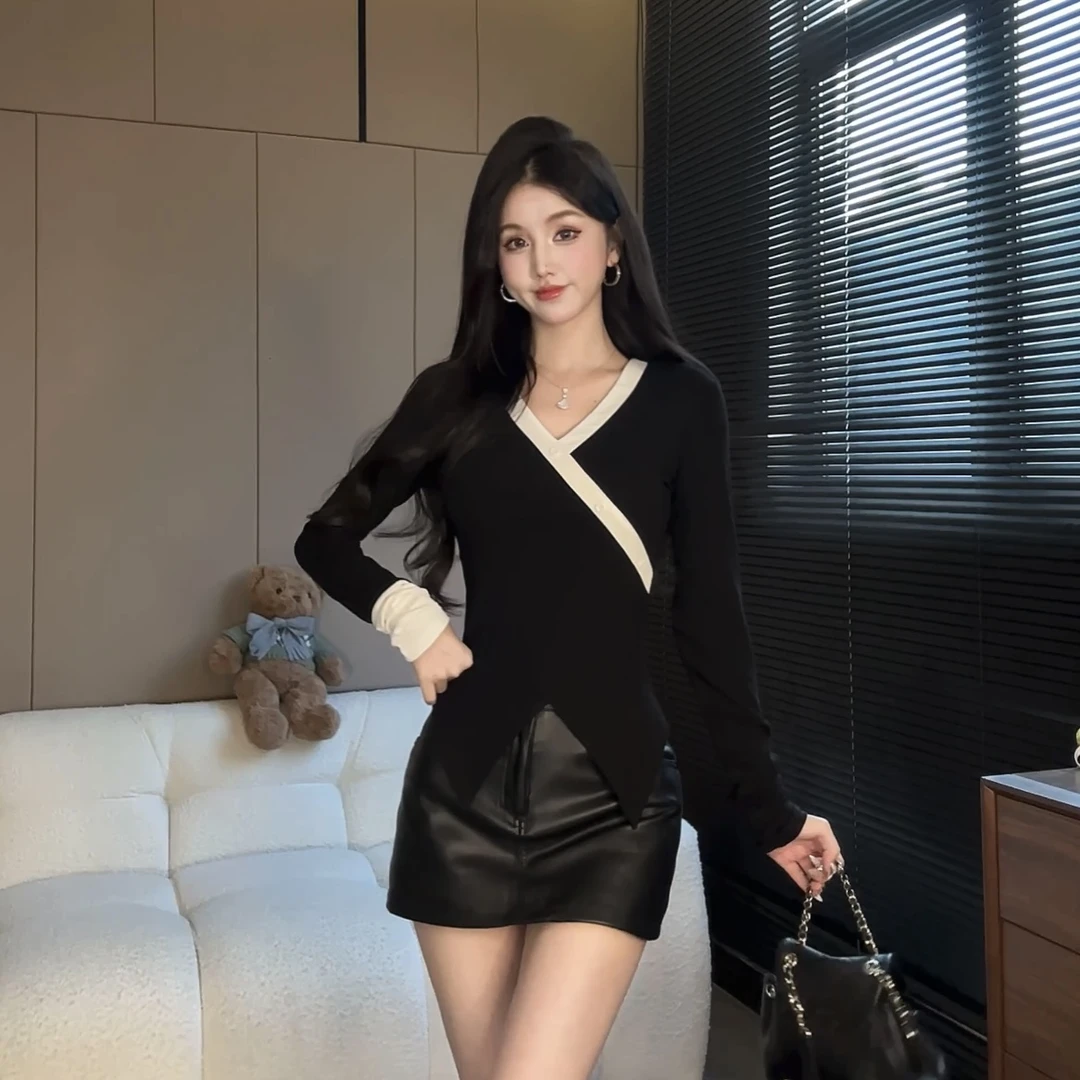 呜呜定制 秋季纯欲交叉拼色长袖上衣 6472