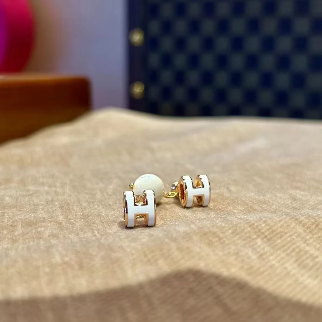 贝母字母H耳钉HTZ0135 HTZ0134