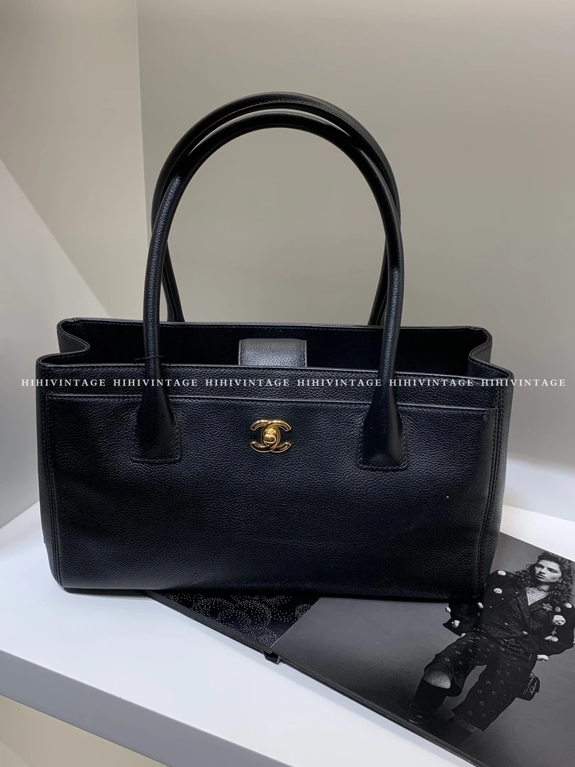 95新 Chanel/香奈儿 HIHI/Chanel 黑金小号cerf托特 带子包 18开