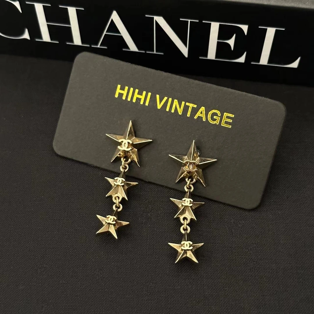 95新 Chanel/香奈儿 HIHI中古/星星扫肩耳钉/3941561
