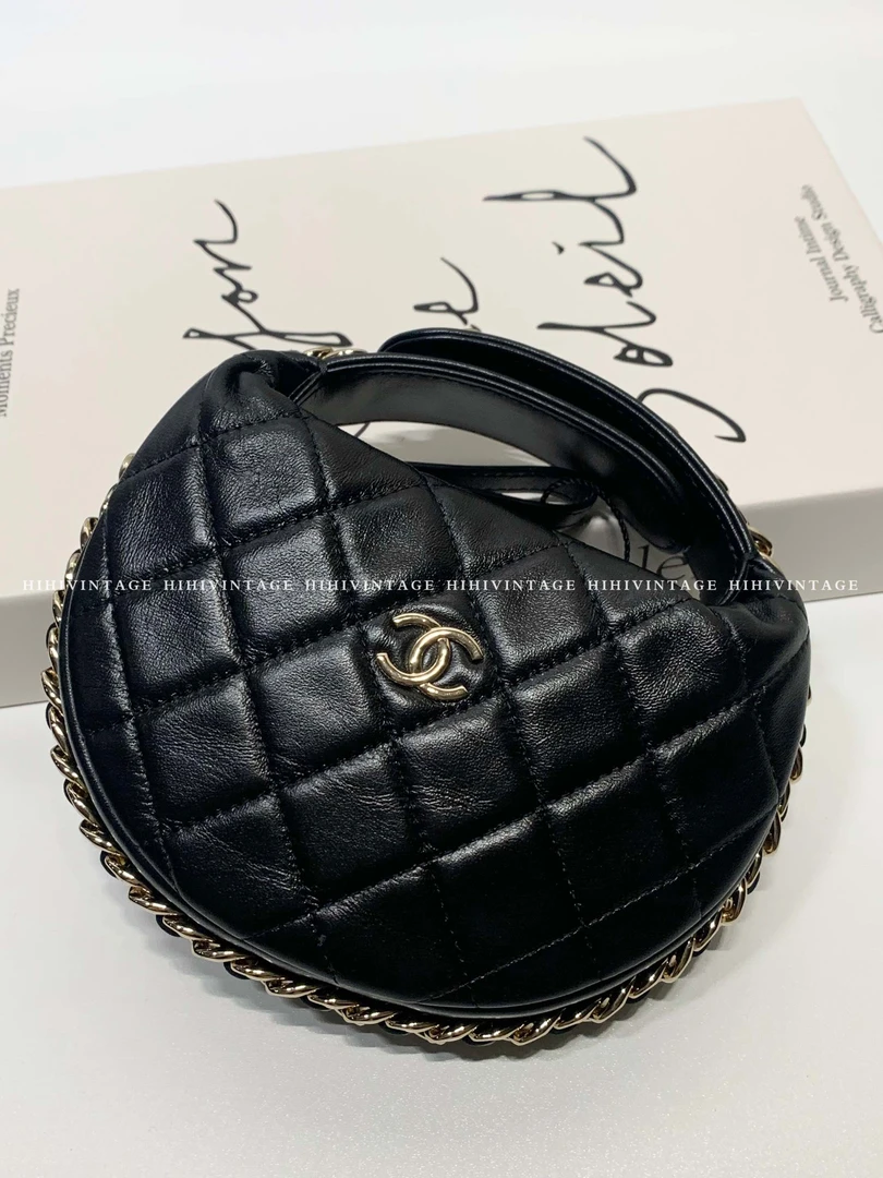 全新未使用 Chanel/香奈儿 HIHI/黑金滚边手提半月包 新款镭射