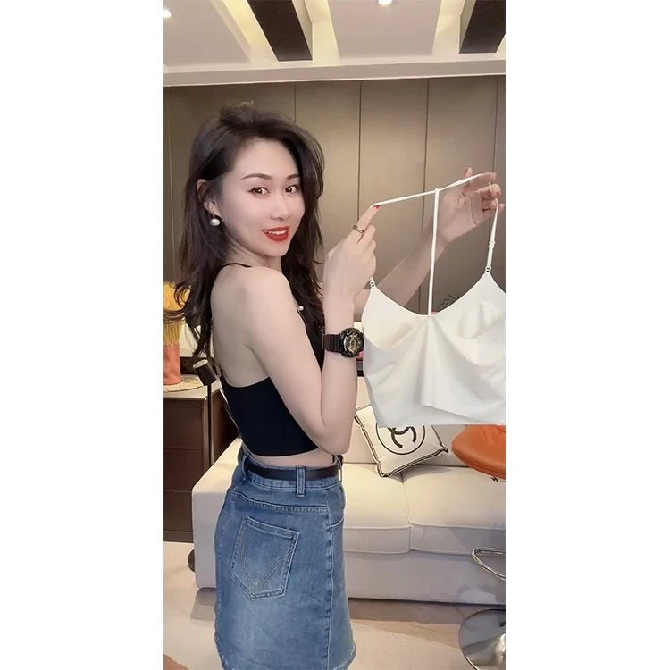 欧洲站时髦夏季新款背心洋气简约风打底小吊带舒适一体杯美背女