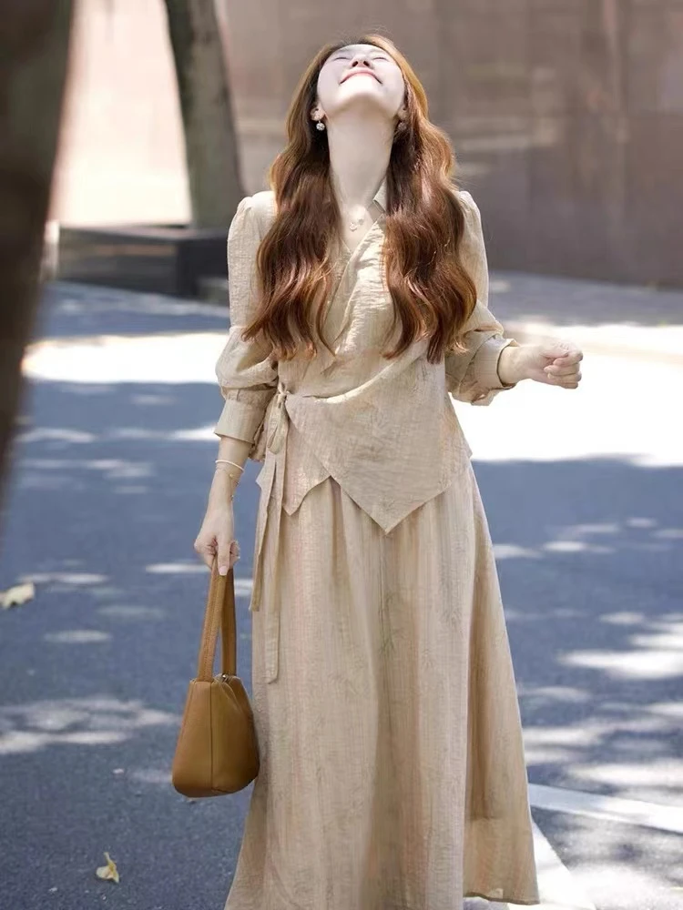 早秋穿搭一整套2024新款衬衫女百搭半身裙两件套装气质复古高级感