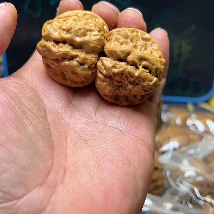 文玩核桃吊坠｀***风蛙蛙