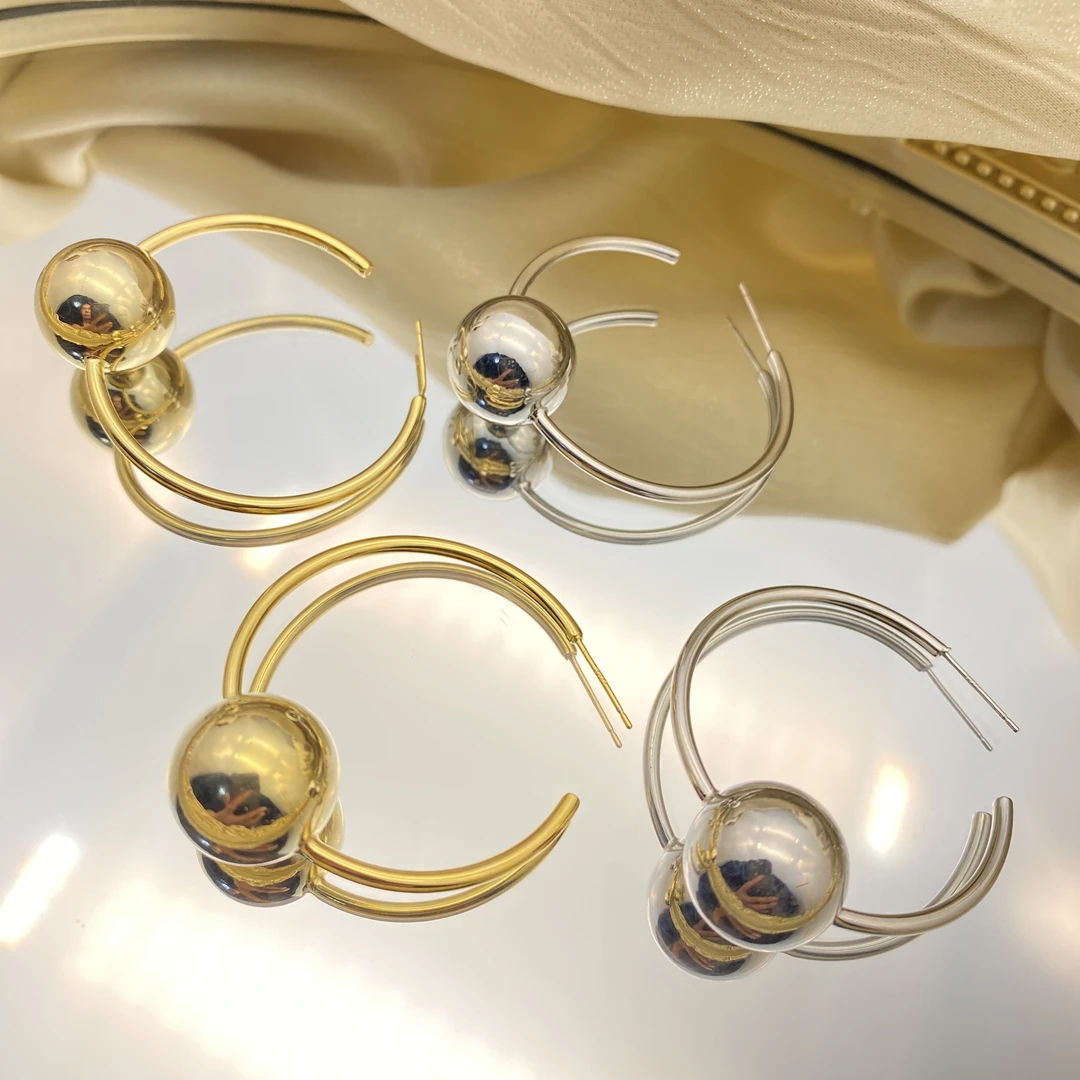 铜合金耳饰 百搭气质时尚耳环