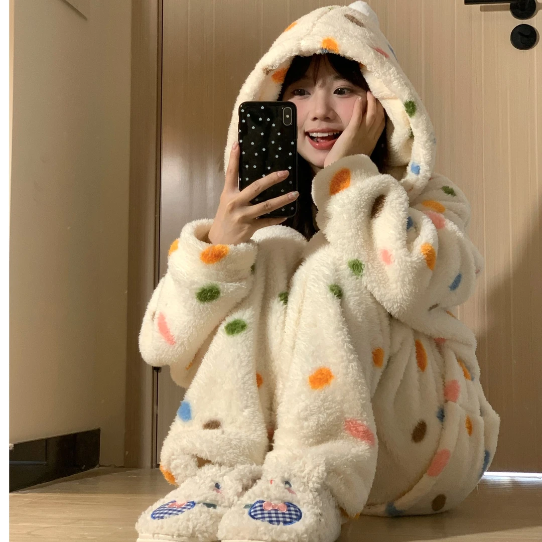 珊瑚绒睡衣女款冬季加绒加厚可爱波点法兰绒家居服套装可外穿冬天