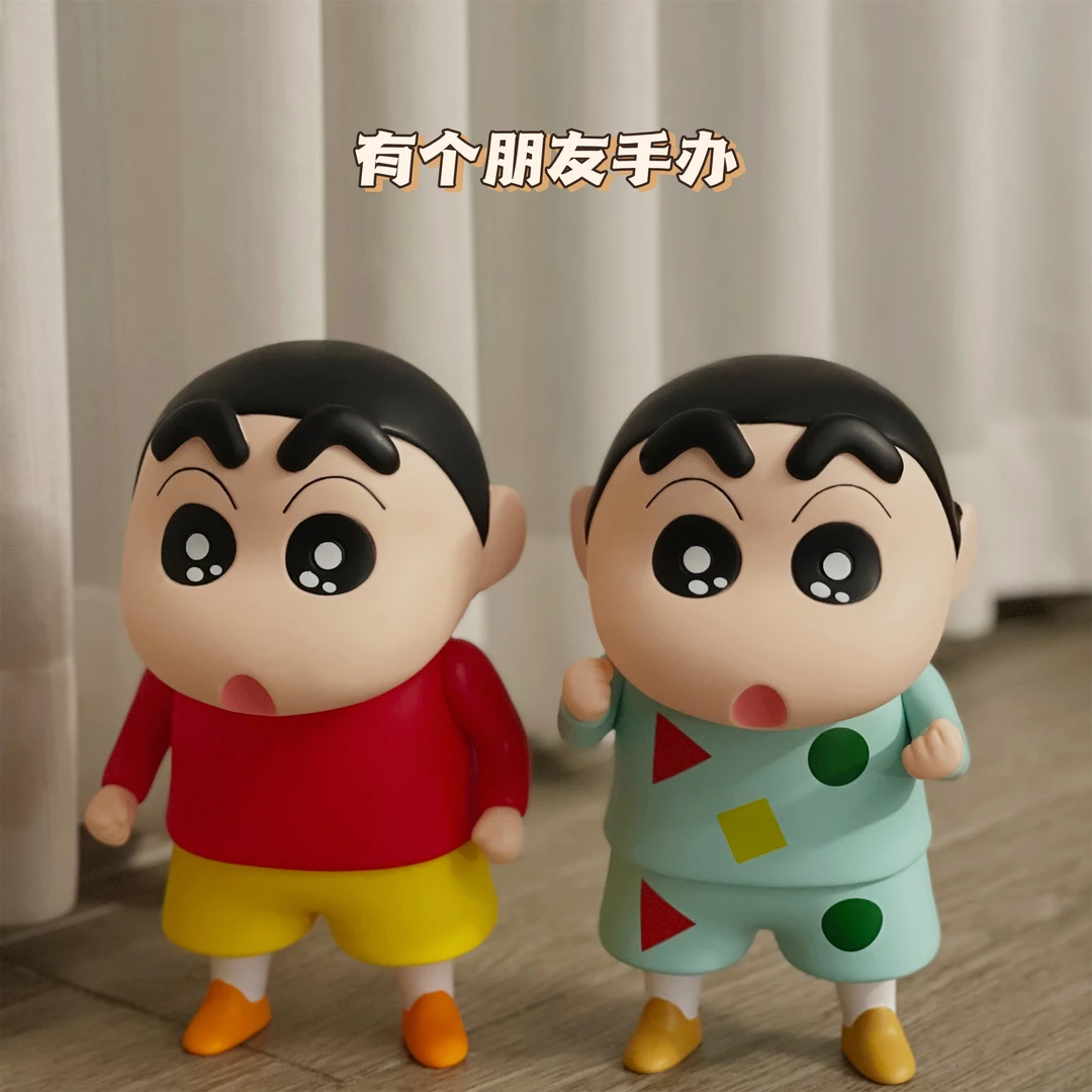 ~中号红青小新 23cm可爱类型礼物家居手办玩具桌面摆件