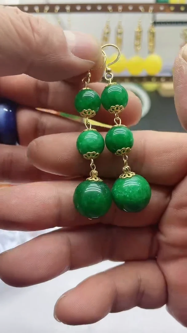 【闪购商品】翡翠耳饰未镶嵌A71 ER