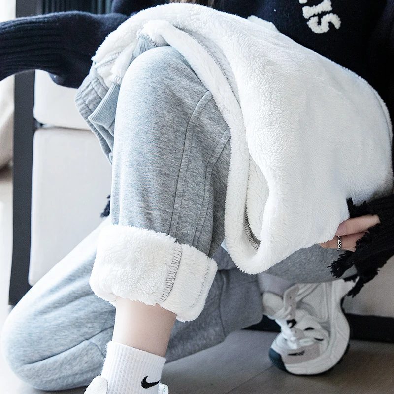 羊羔绒卫裤女束脚宽松大码胖mm小个子九分加绒加厚休闲裤保暖冬季