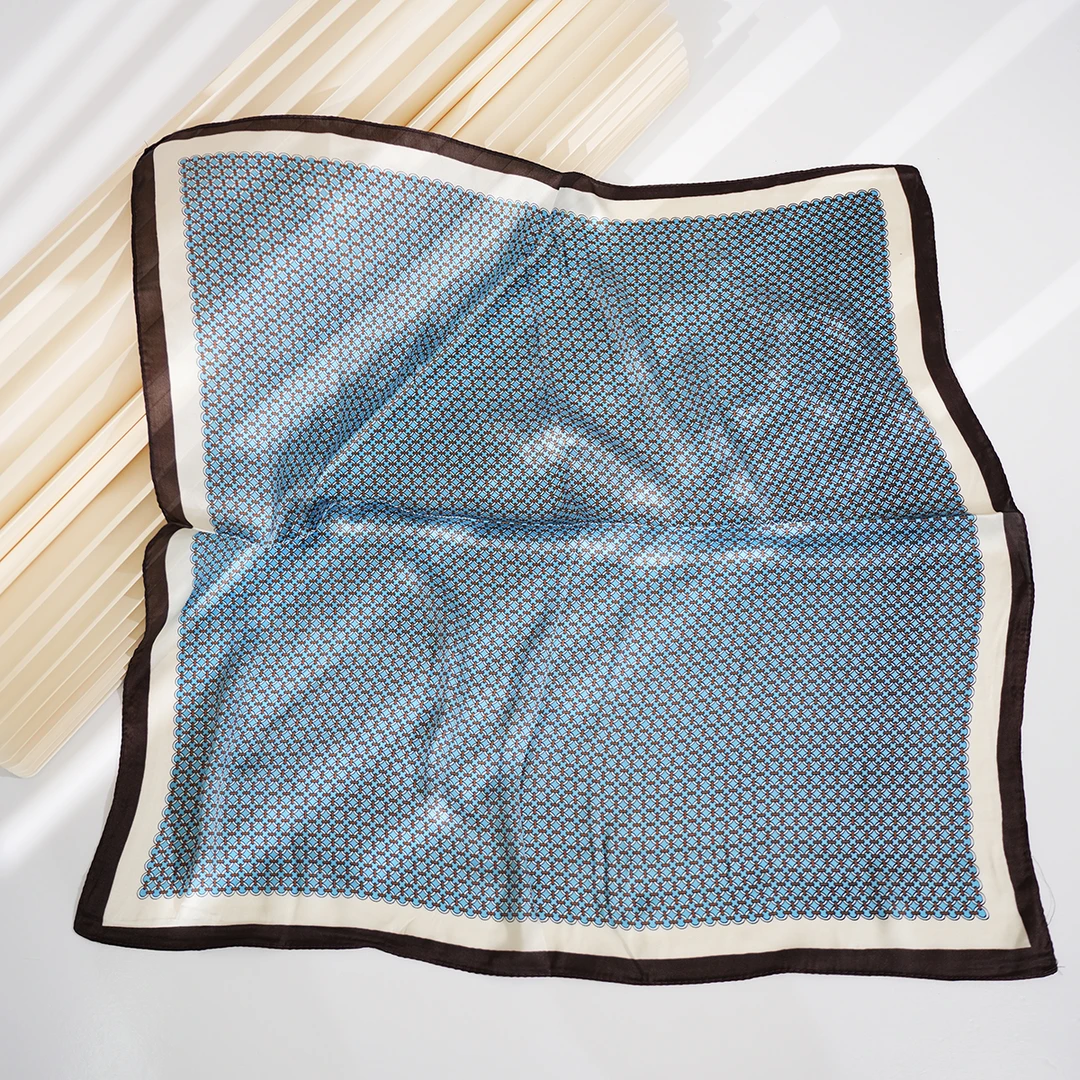 C517【经典格子】70*70香云缎方巾气质百搭复古围巾披肩丝巾女