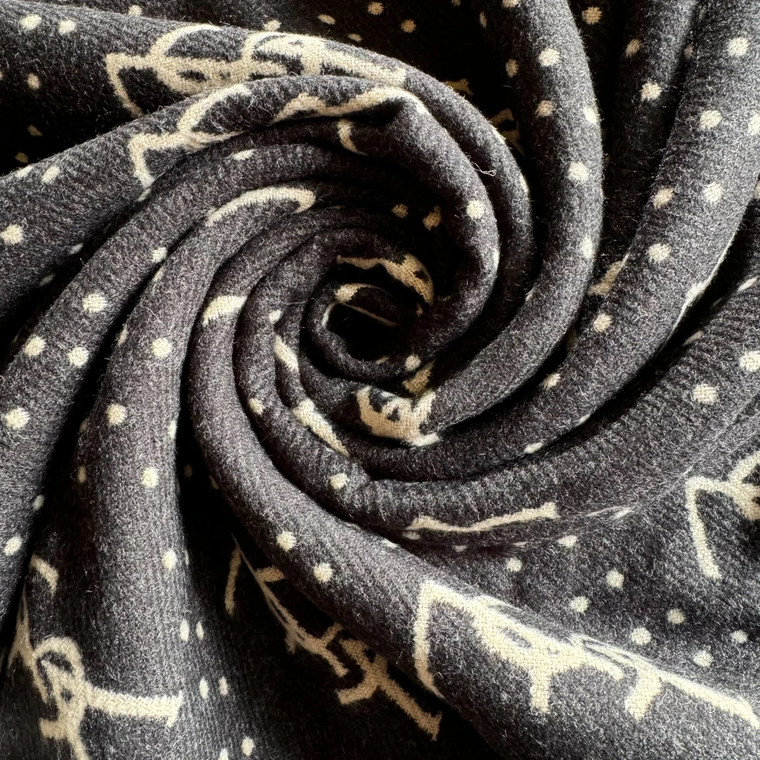 C802羊绒真丝70*180秋冬长巾轻奢气质百搭时尚复古围巾披肩丝巾