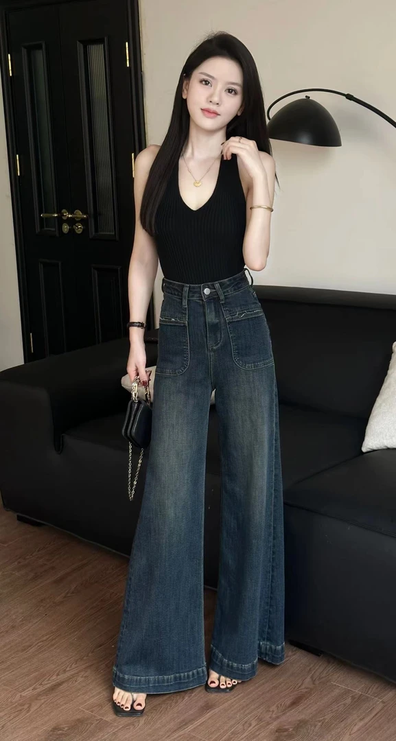 【小富私服】神裤/梨型天菜 巨巨显瘦好穿复古直筒大喇叭A字牛仔裤