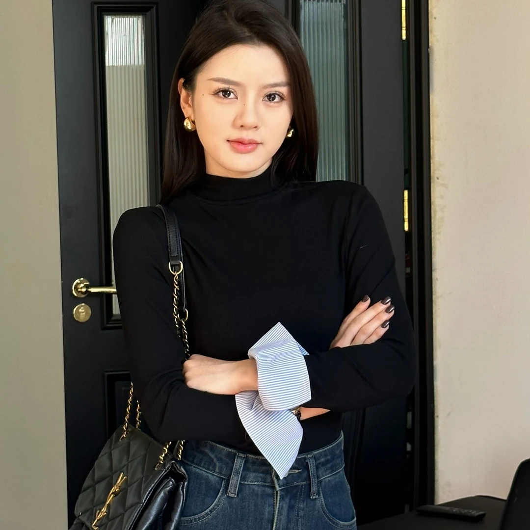 【小富】“百搭”半高领条纹上衣显瘦遮肉