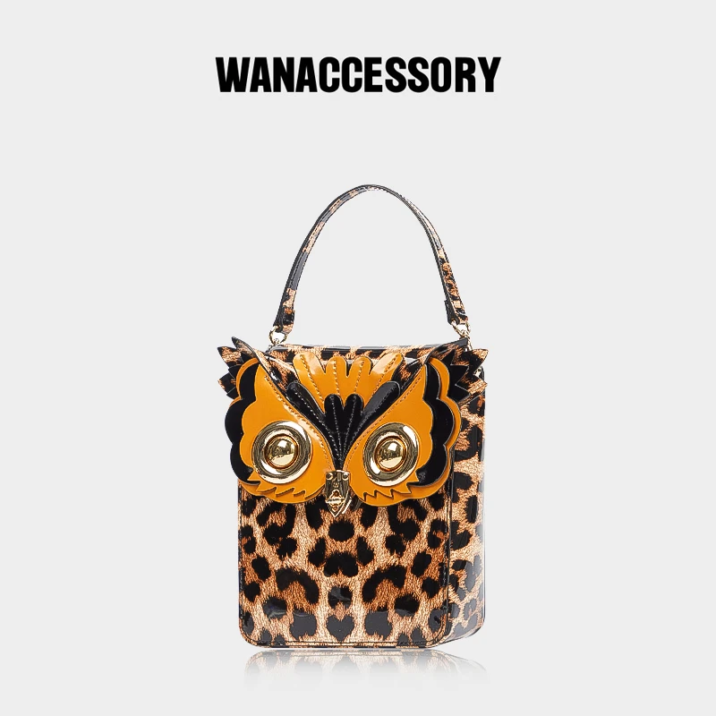 WANACCESSORY万蔻新款女包新年中国风醒狮系列斜挎包牛皮原创设计