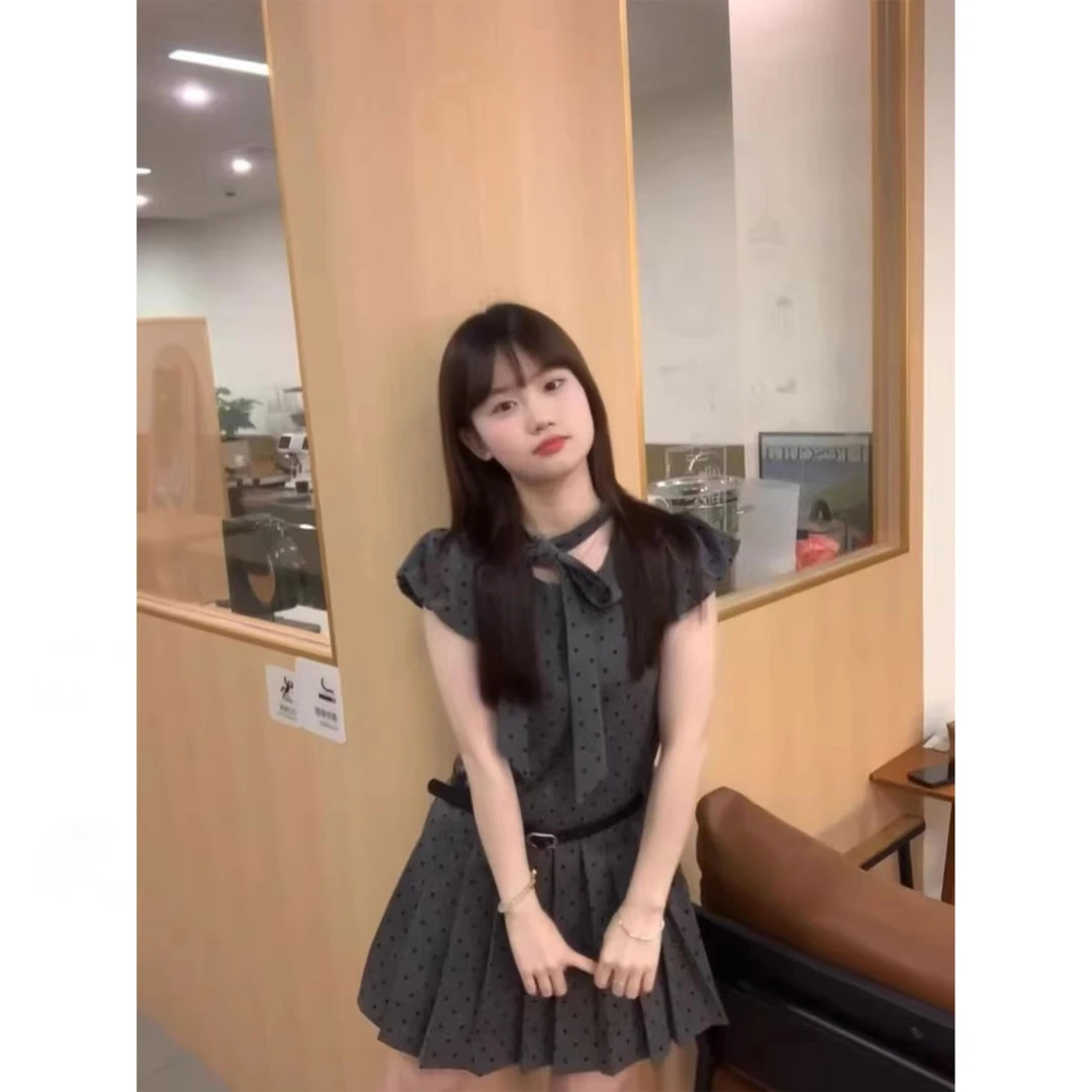 富家千金感泡泡袖复古灰色波点女装连衣裙女夏季设计感显瘦气质