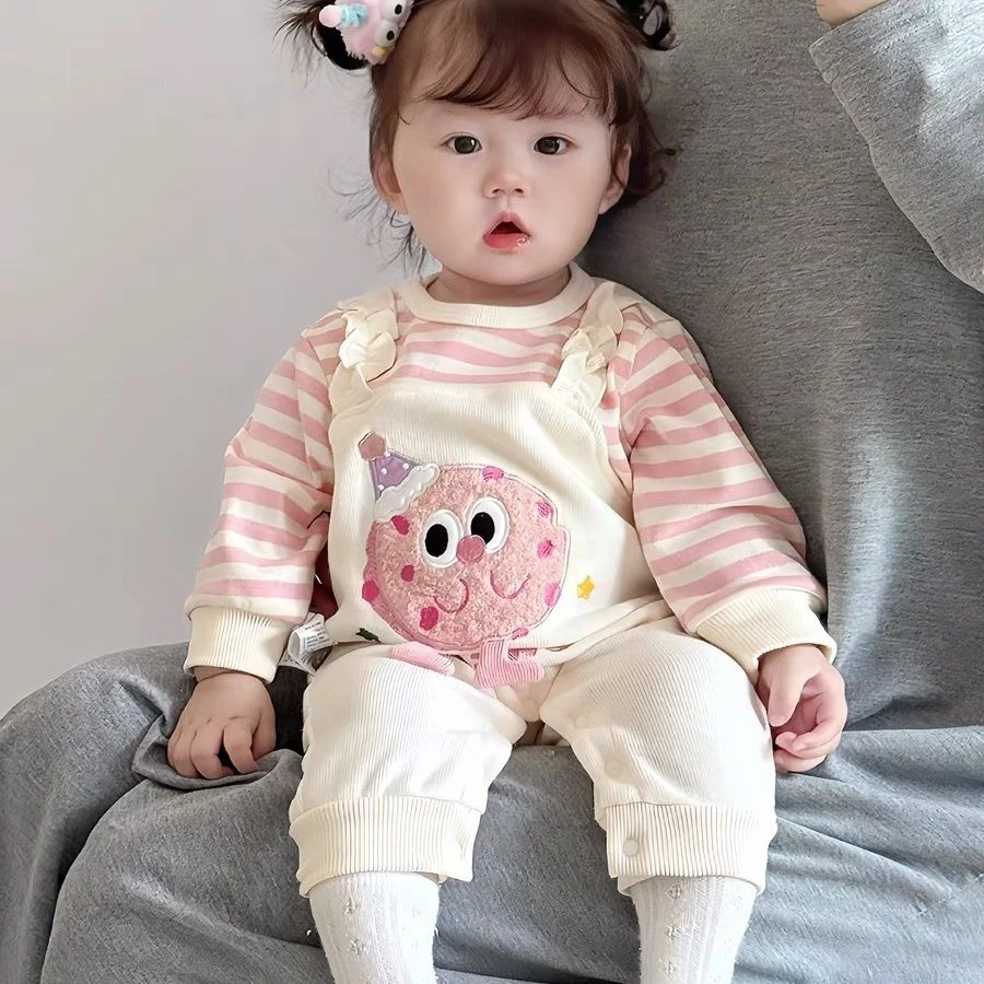 婴儿衣服秋季连体衣新生儿女宝宝超萌卡通条纹假两件长袖哈衣爬服