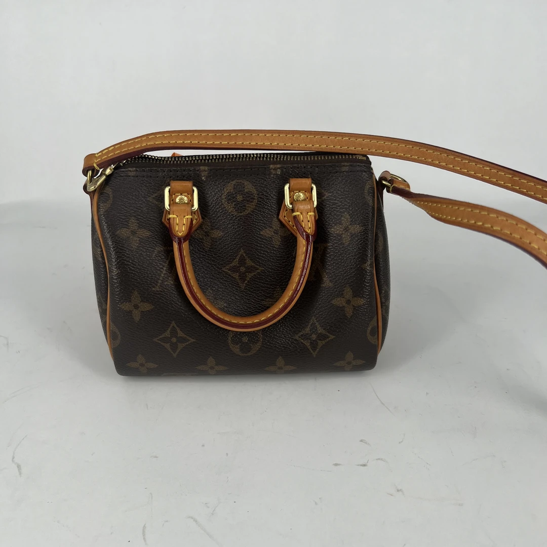 95新 LouisVuitton/路易威登 nano 单肩包 25426