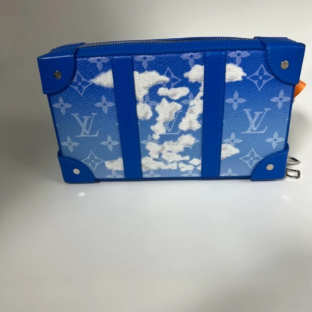 95新 LouisVuitton/路易威登 单肩包 25410