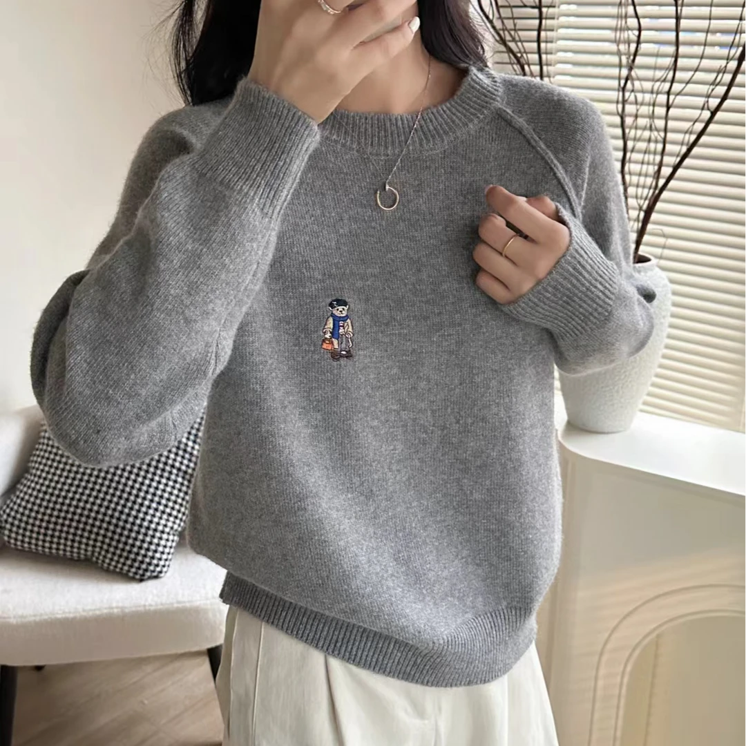 H31 秋冬季新款女士长袖针织衫百搭宽松圆领毛衣时尚上衣打底套头