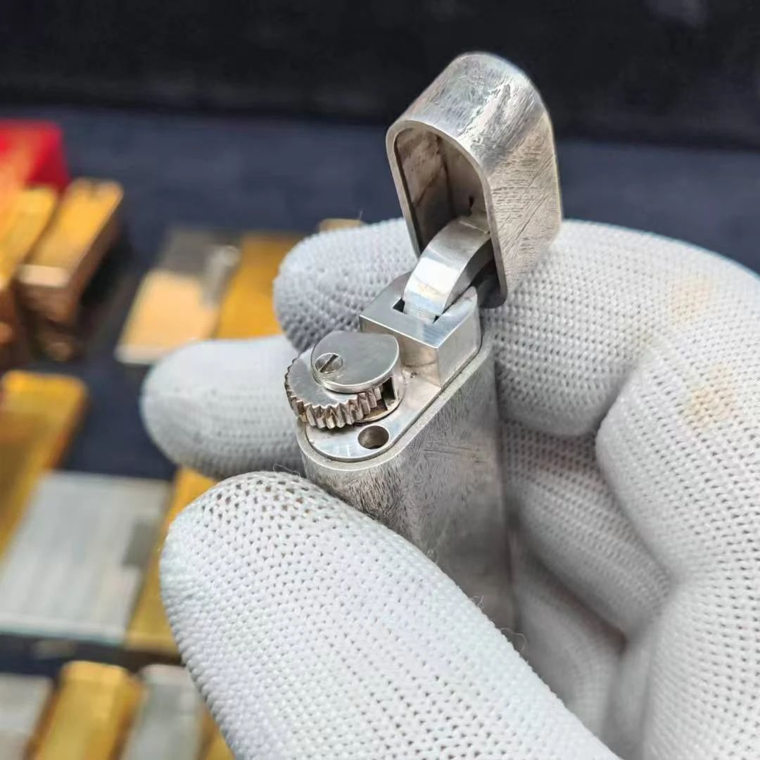 TB银色锉刀卡家打火机