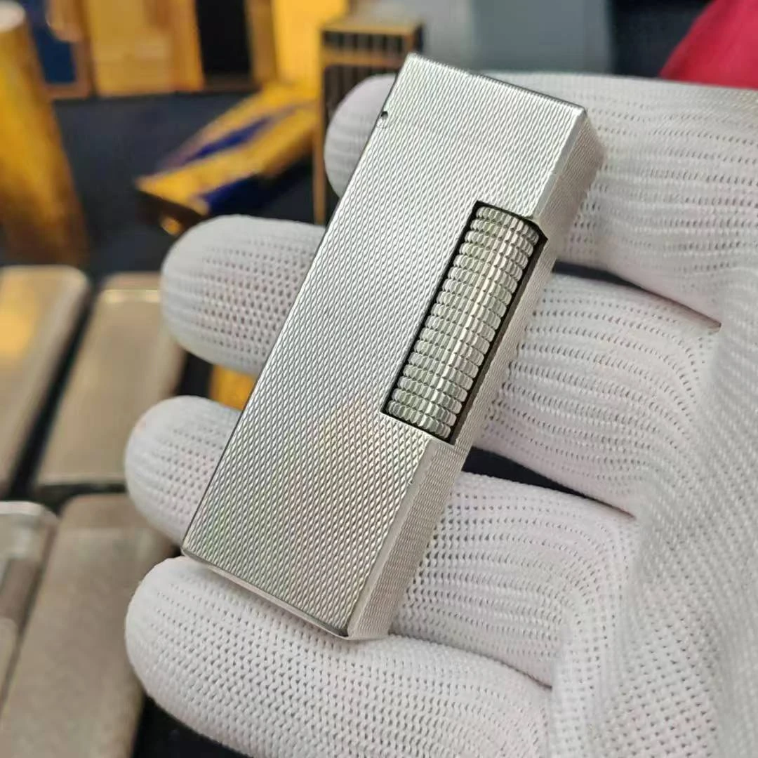 TB银色麦粒纹四代打火机