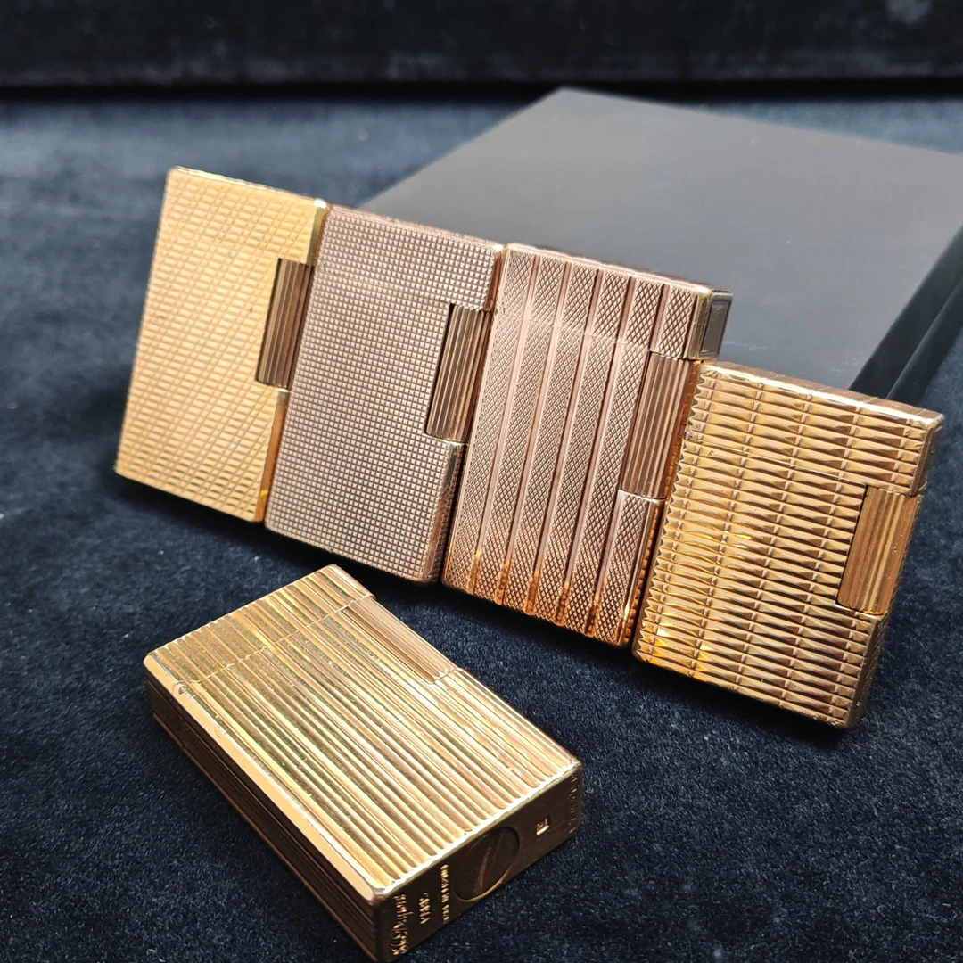 都家慎拍金色公共打火机