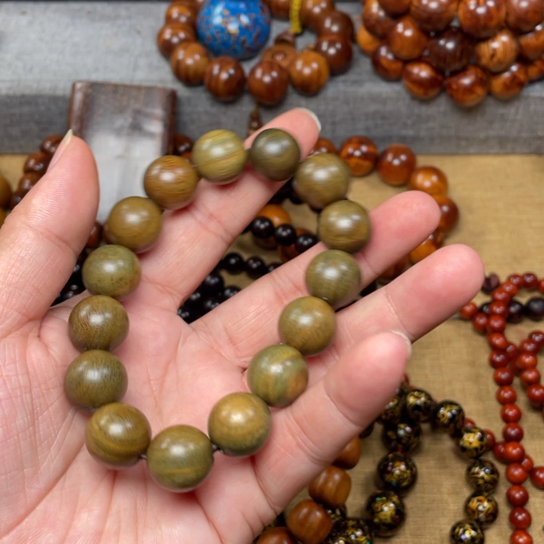 【闪购商品】库克吊坠左**手1.5绿檀