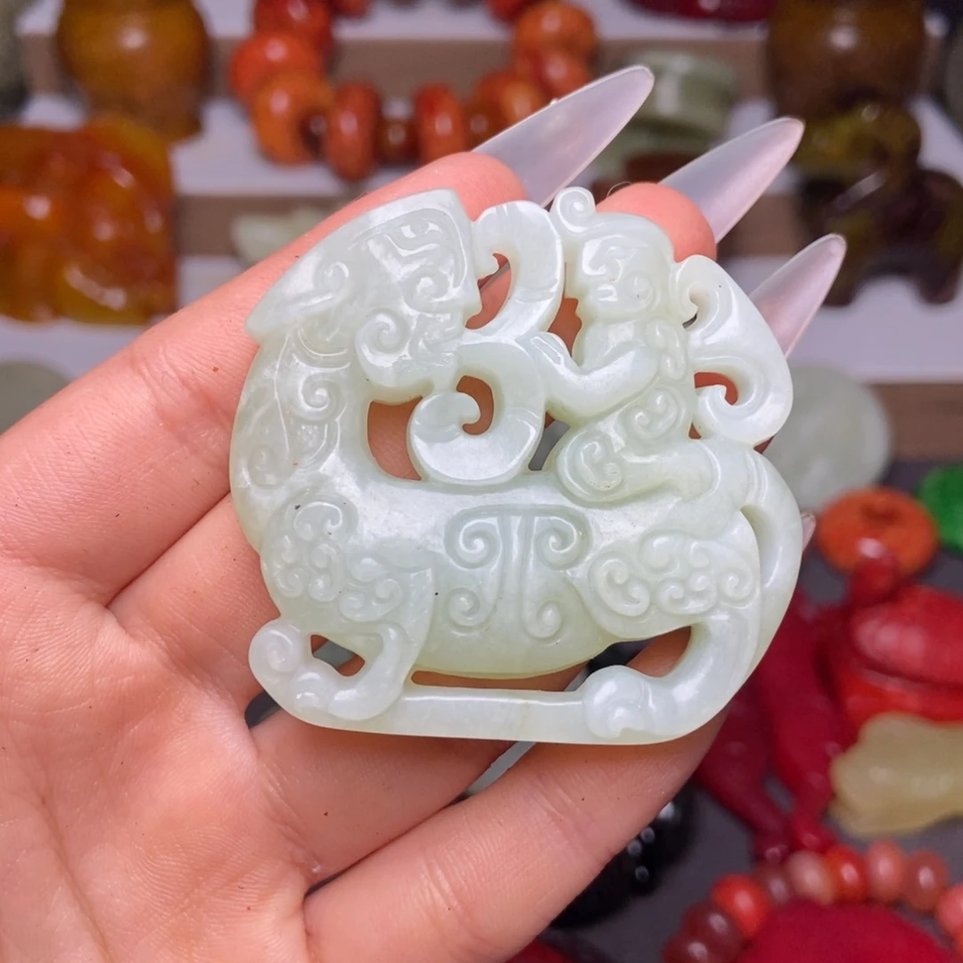 白玉菩提吊坠一一