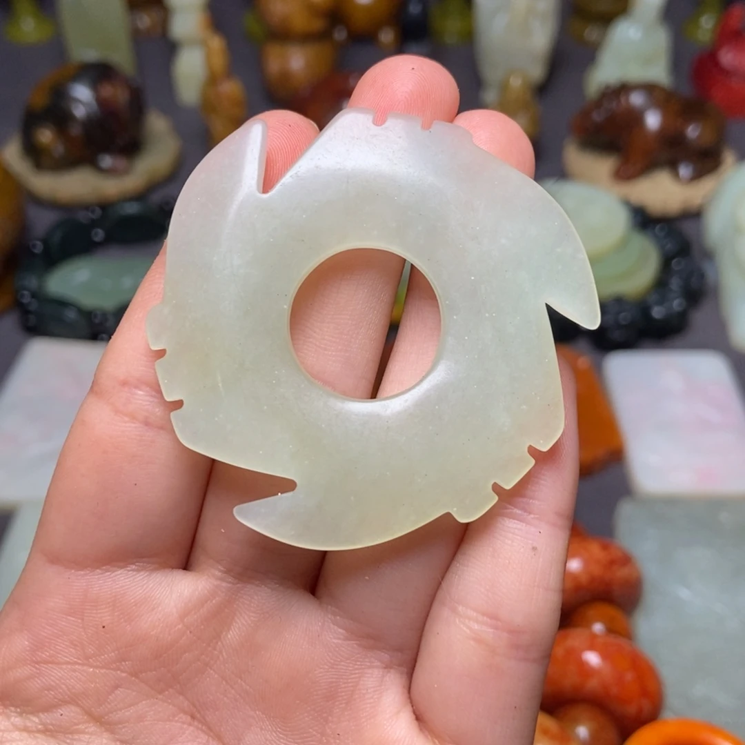 白玉菩提吊坠一一