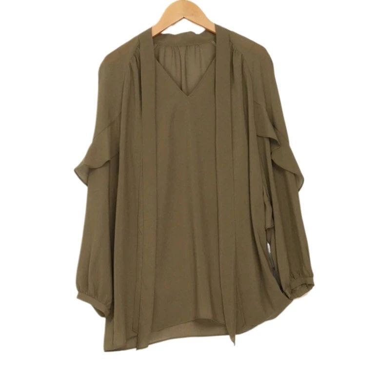 丽某莫专柜时尚精选女装新款洋气通勤气质百搭款军绿色上衣-6100